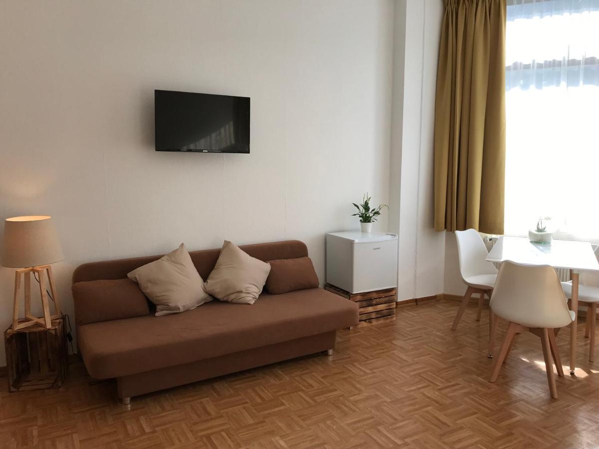 Gästezimmer Klein und Fein für nach dem Wein Neumagen-Dhron Exterior foto